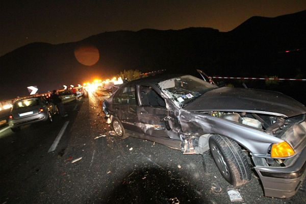 Wypadek autobusu na południu Włoch w Kampanii, nie żyje 39 osób