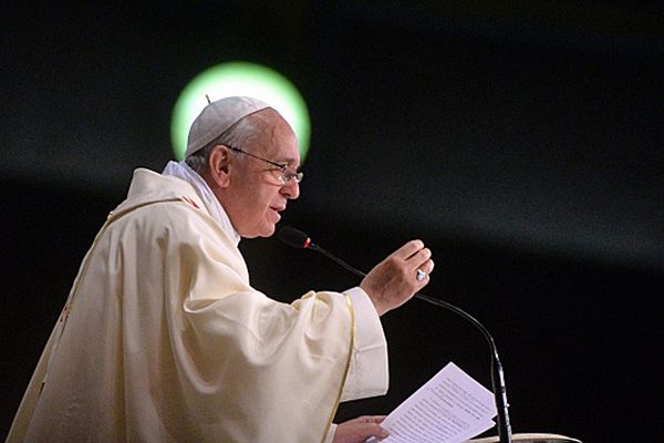 Papież krytykuje Kościół za to, że traci wiernych na rzecz protestantów