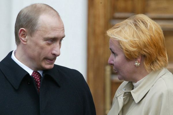Pieskow o rozwodzie Putinów: teraz to już ich prywatna sprawa