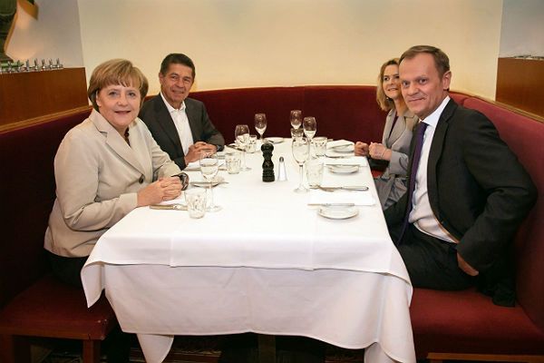 Donald Tusk i Angela Merkel spotkali się na prywatnej kolacji w Berlinie