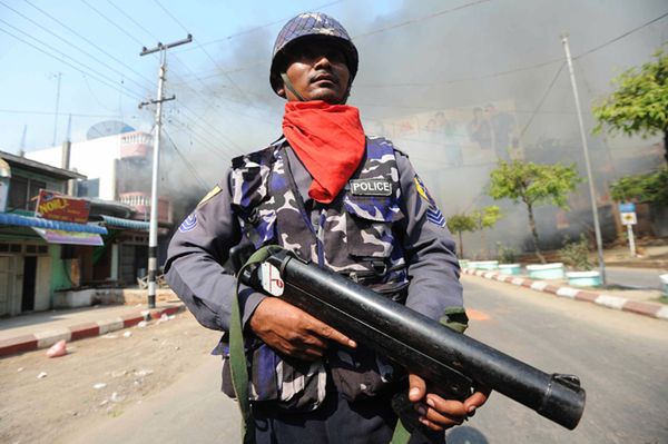 Prezydent Birmy Thein Sein gotów użyć siły, by zakończyć zamieszki na tle religijnym