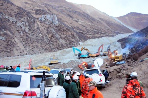 Tragedia w Tybecie. 83 górników zasypała ziemia