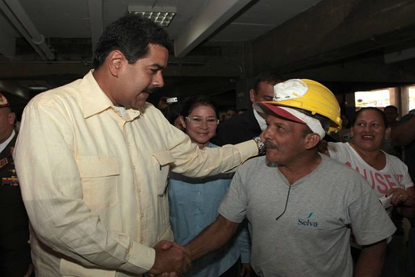 W Wenezueli Nicolas Maduro ma przewagę nad liderem opozycji