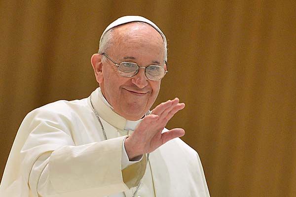 Papież zatwierdził tymczasowo szefów watykańskich dykasterii