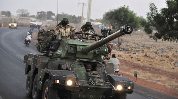 Francja chce przekształcenia działań w Mali w misję pokojową ONZ