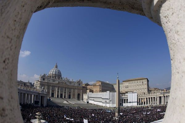 Rzym przygotowuje się na kilka tygodni masowego napływu pielgrzymów