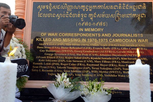 Kambodża: odsłonięto pomnik ku czci dziennikarzy - ofiar wojny domowej