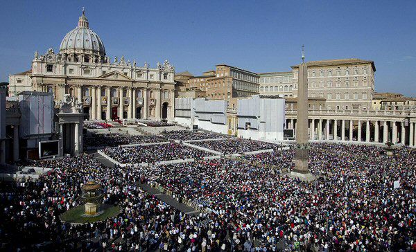 Finansowy paraliż w Watykanie po zablokowaniu transakcji kartami