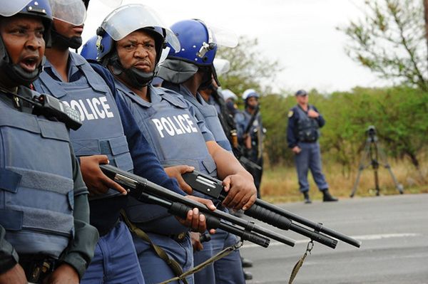 Sześciu kandydatów na policjantów w RPA nie przeżyło badań