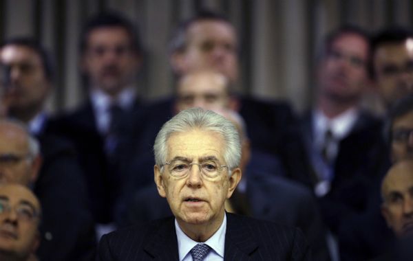 Premier Mario Monti podał się do dymisji