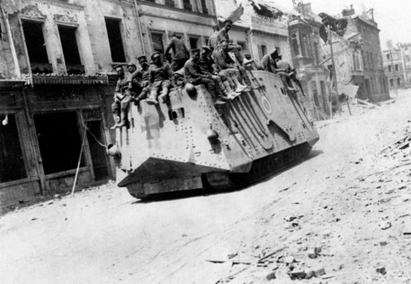 Czołg A7V z I wojny światowej na dnie Wieprza? To może być pierwszy oryginał w Europie