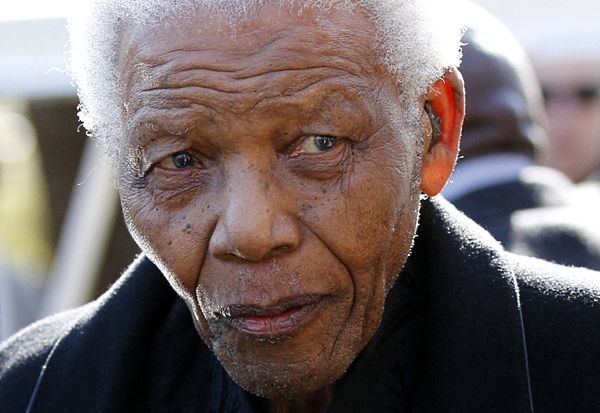 Były prezydent RPA Nelson Mandela jest w stanie krytycznym