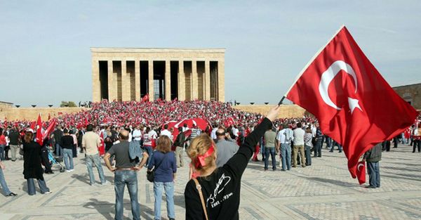 Arinc: już tylko 18-20 proc. Turków chciałoby widzieć swój kraj w UE