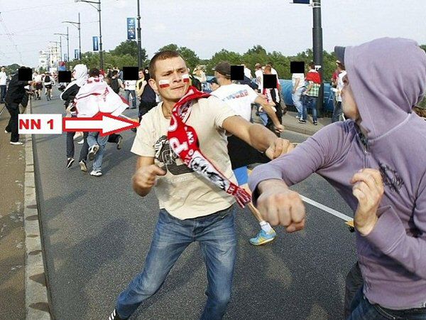 Policja opublikowała zdjęcia uczestników burd przed meczem Polska-Rosja