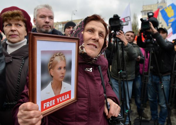 Pogarsza się stan zdrowia głodującej byłej premier Ukrainy Julii Tymoszenko