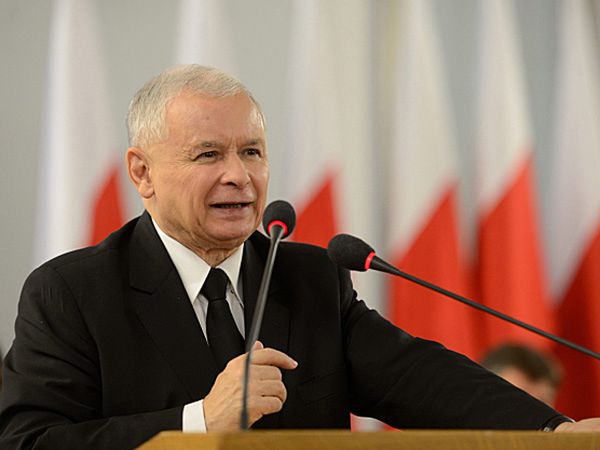 Jarosław Kaczyński wykonał wyrok sądu i przeprosił Agorę SA