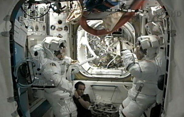 Astronauci naprawili system chłodzenia ISS
