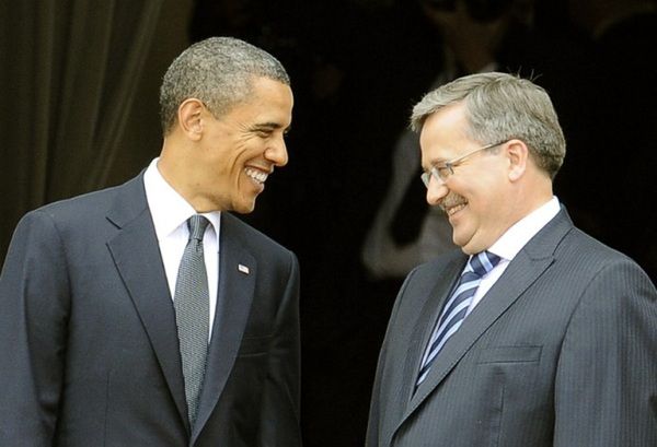 Barack Obama rozmawiał telefonicznie z prezydentem Bronisławem Komorowskim