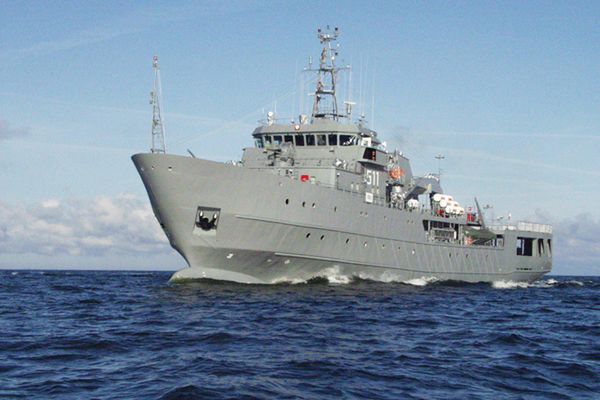 ORP "Kontradmirał Xawery Czernicki" będzie koordynował misję NATO