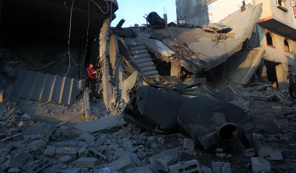 Polka mieszkająca w Gazie opowiada o "fajerwerkach" - bombardowaniach Izraela
