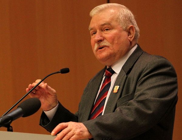 Wałęsa: stan wojenny był wielką zbrodnią przeciwko narodowi