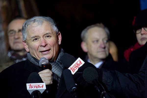 "Za zasługi dla koalicji PO-PSL" medal powinien dostać Kaczyński