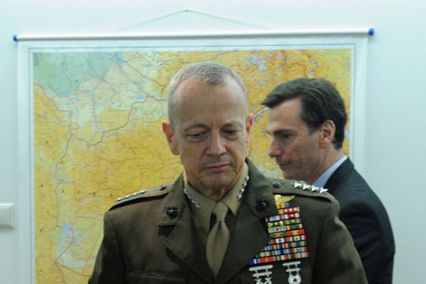 Dowódca sił NATO w Afganistanie gen. John Allen z wizytą w Polsce