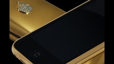 iPhone cały ze złota. W sam raz na komunię 1