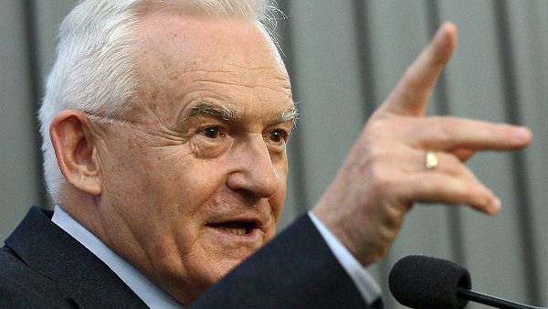 Szef klubu SLD Leszek Miller