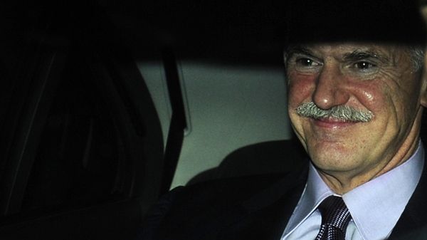 Odchodzący premier Jeorjos Papandreu