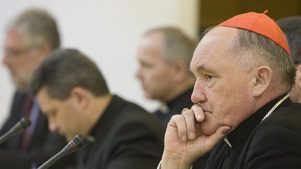 Prezentacja raportu KAI nt. finansów Kościoła w Polsce, z udziałem przewodniczącego Rady Ekonomicznej KEP, kardynała Kazimierza Nycza