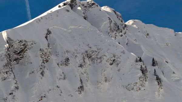 Ogłoszono "wysoki" stopień zagrożenia lawinowego powyżej wysokości 1500 metrów