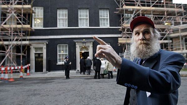 Brytyjczyk Buster Martin, twierdzi, że ma 102 lata i wciąż pracuje zawodowo