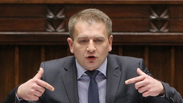 Minister zdrowia Bartosz Arłukowicz podczas debaty nad wnioskiem PiS