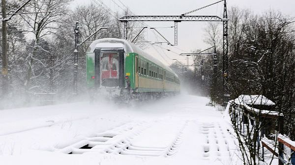 Zasypane tory kolejowe