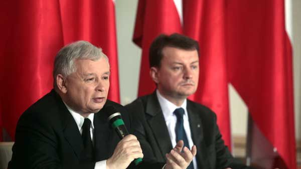 Jarosław Kaczyński podczas telemostu z Brukselą