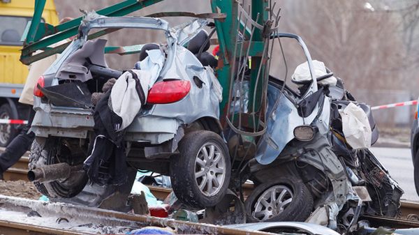 Wypadek samochodowy na ulicy Hetmańskiej w Poznaniu