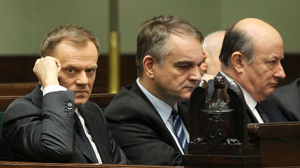 Premier Donald Tusk, wicepremier, minister gospodarki Waldemar Pawlak oraz  minister finansów Jan Vincent Rostowski