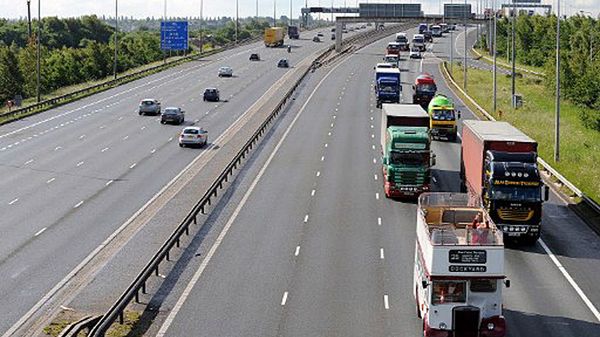 Na brytyjskich autostradach będzie można jeździć szybciej