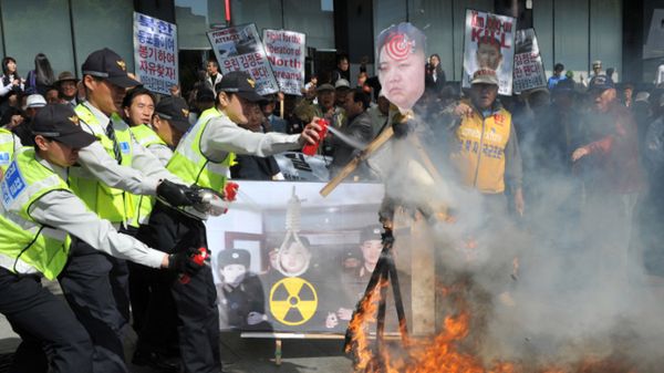 Protest przeciwko Kim Dzong Unowi w Korei Południowej