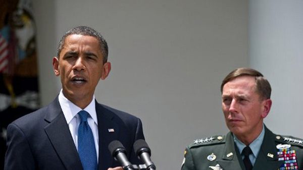 Barack Obama i gen. David Petraeus