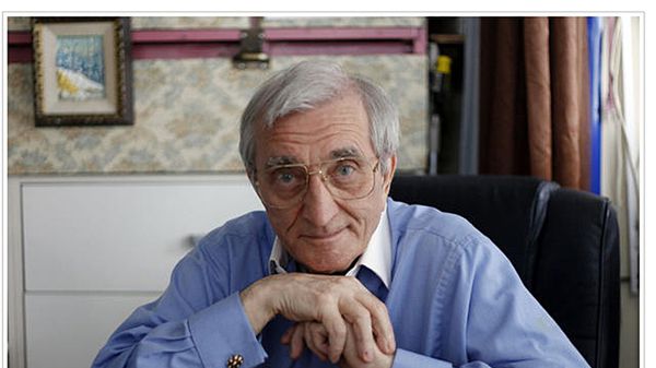 Marian Andrzejewski został pobity we własnym mieszkaniu