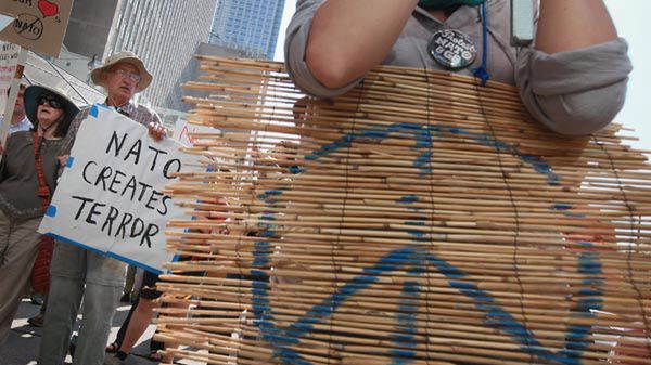 Protest na ulicach Chicago przed szczytem NATO