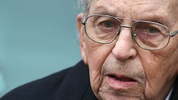 Raymond Aubrac w 2009 roku