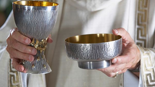 Ofiarami nadużyć w Kościele stało się od 10 tys. do 20 tys. dzieci