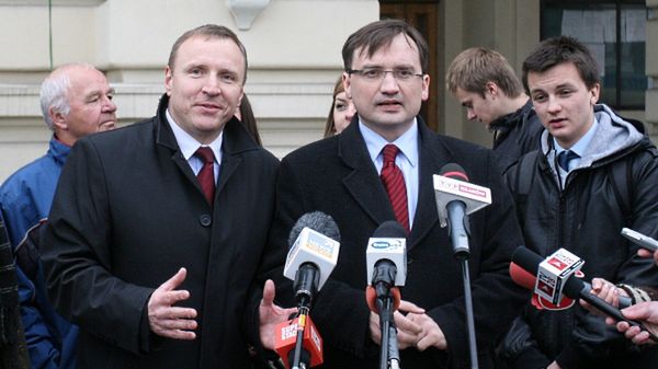 Wykluczeni z PIS europosłowie Zbigniew Ziobro i Jacek Kurski w Nowym Sączu