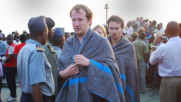 Pasażerowie uratowani z promu