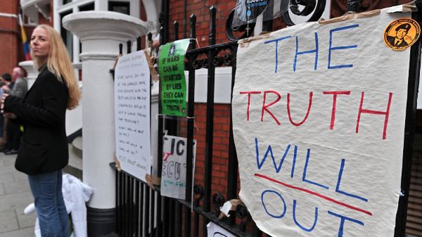 Zwolennicy Assange'a protestują w Londynie