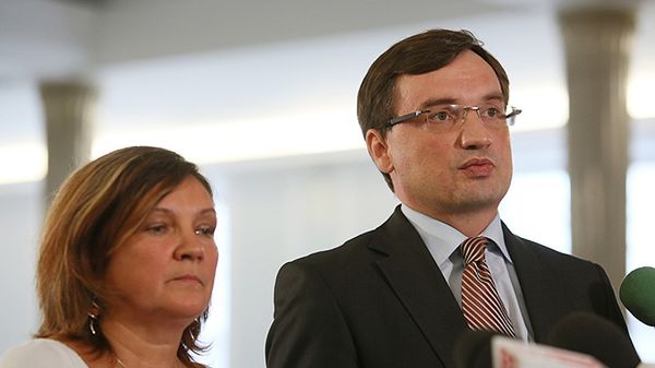 Zbigniew Ziobro i pani Ewa, matka uzależnionego od marihuany