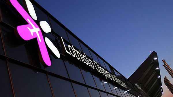 Budynek Lotniska im. Chopina w Warszawie